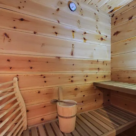 Chalet Les Airelles Bed and Breakfast Valtournenche