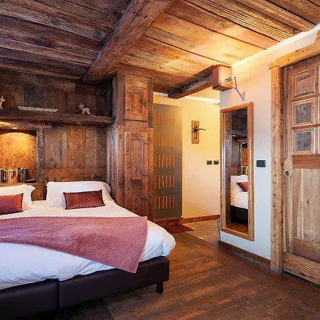 Chalet Les Airelles Couette-café 3*