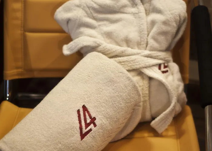 Les Airelles 3* 발토우르넨체