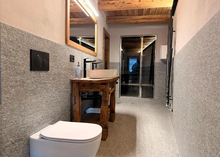 Les Airelles B&B 발토우르넨체